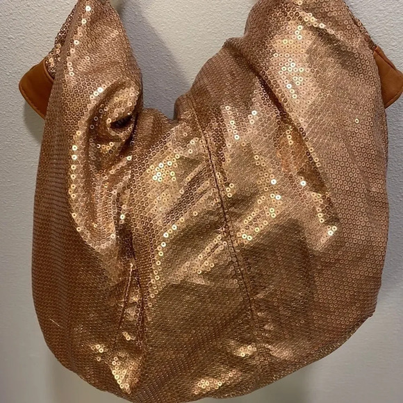 Murval Woman’s copper beaded handbag - Picture 10 of 14